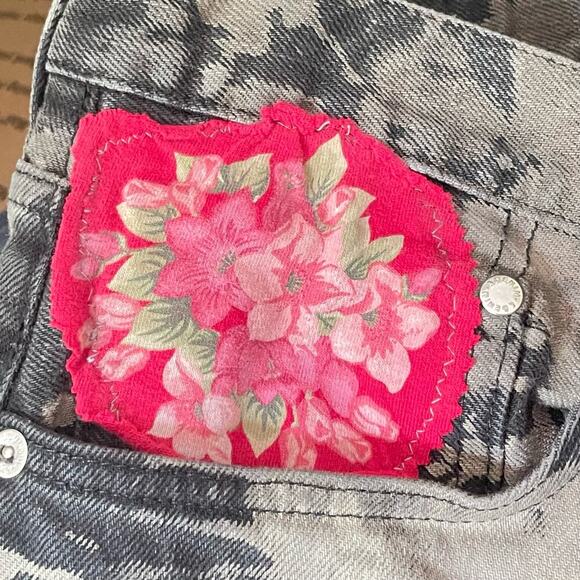 Madam P Acid Dyed Upcyled Patchwork Black Jean Shorts Gothcore sz. 31 #AM - Picture 2 of 10